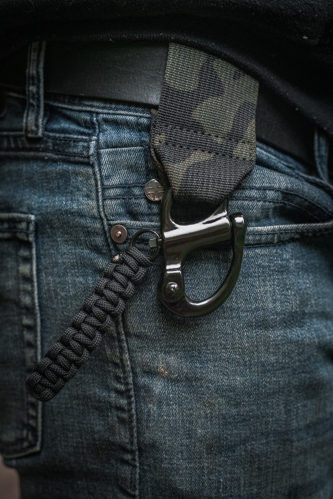 Lead Release for K9 Handlers with Pull Tab
